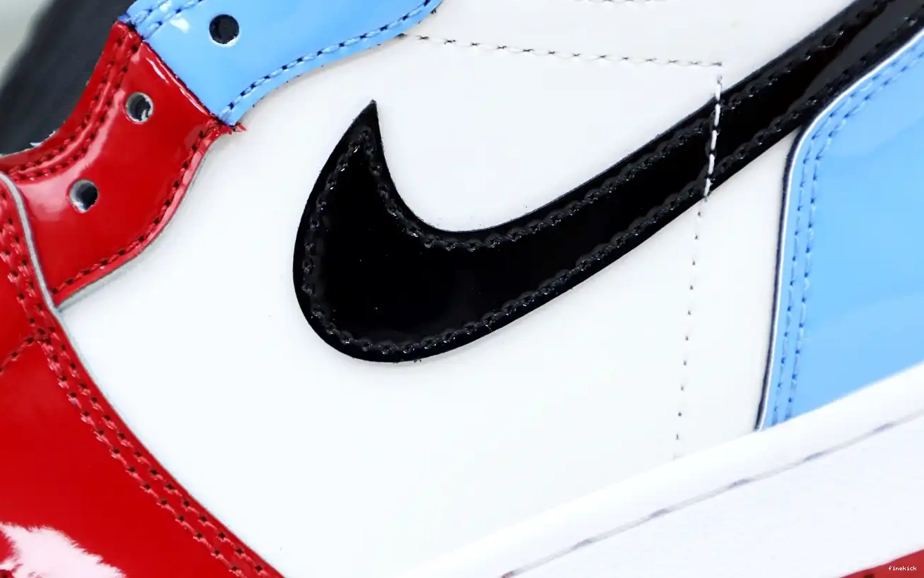 1 AIR OG JORDAN 'FEARLESS' RETRO HIGH 0520